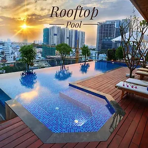 Lotus Saigon **** Ho Či Minovo Město