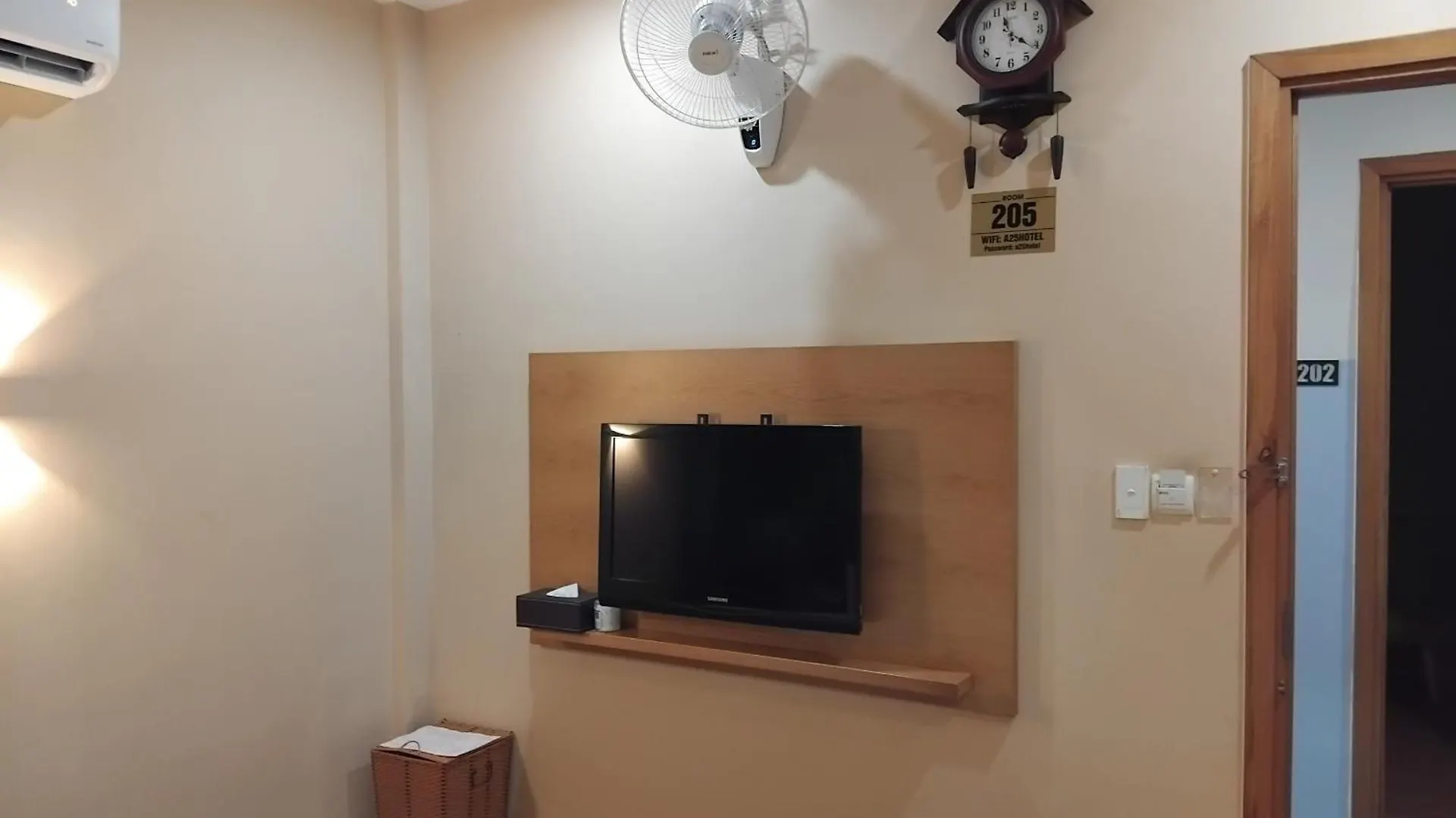 A25 Hotel - 142 Bui Thi Xuan Ho Chi Minh City