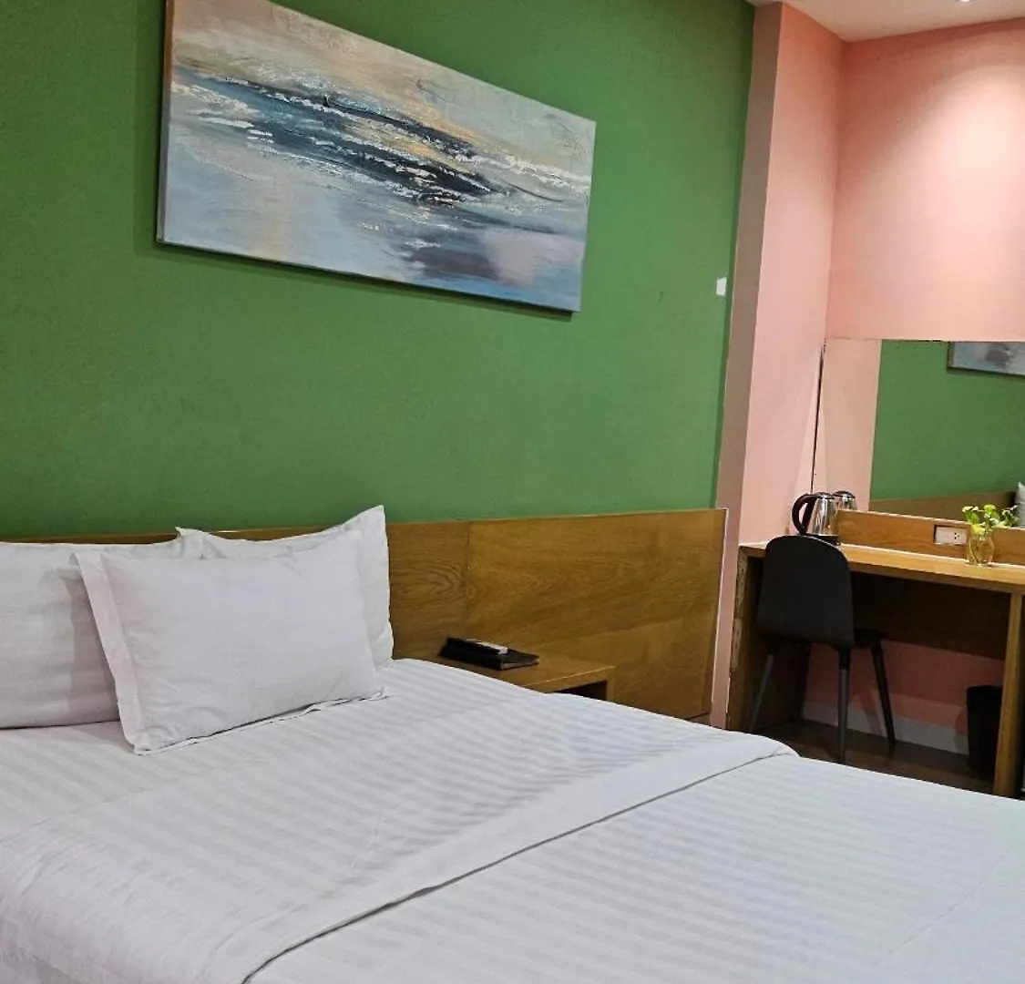 **  A25 Hotel - 142 Bui Thi Xuan Ho Chi Minh City Vietnam
